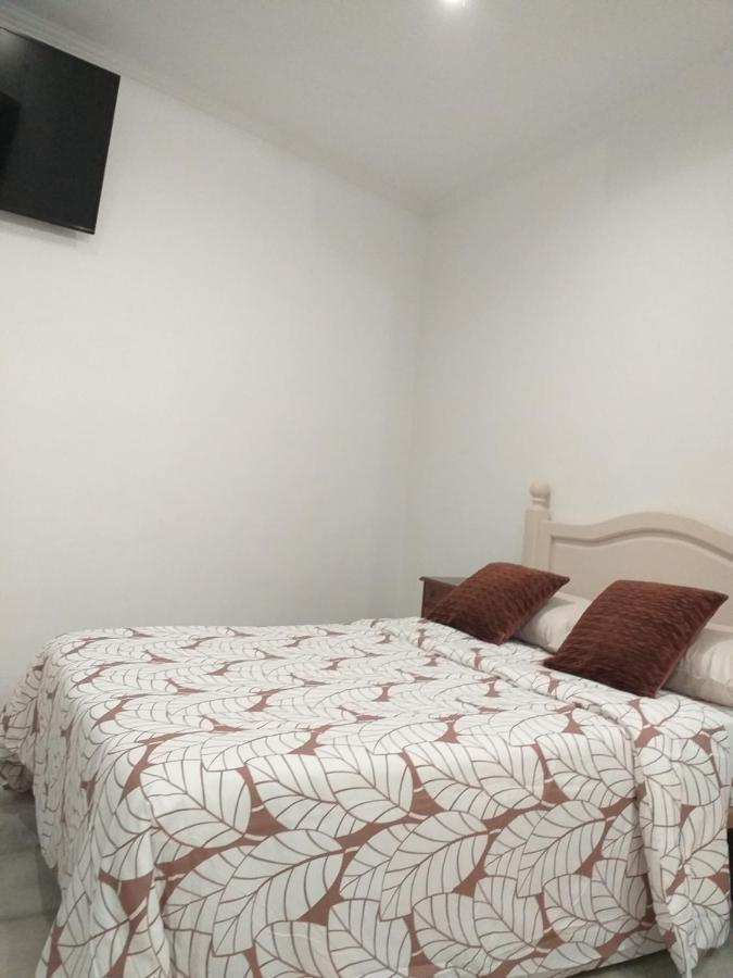 Malaga Ensuites City Centre Екстер'єр фото